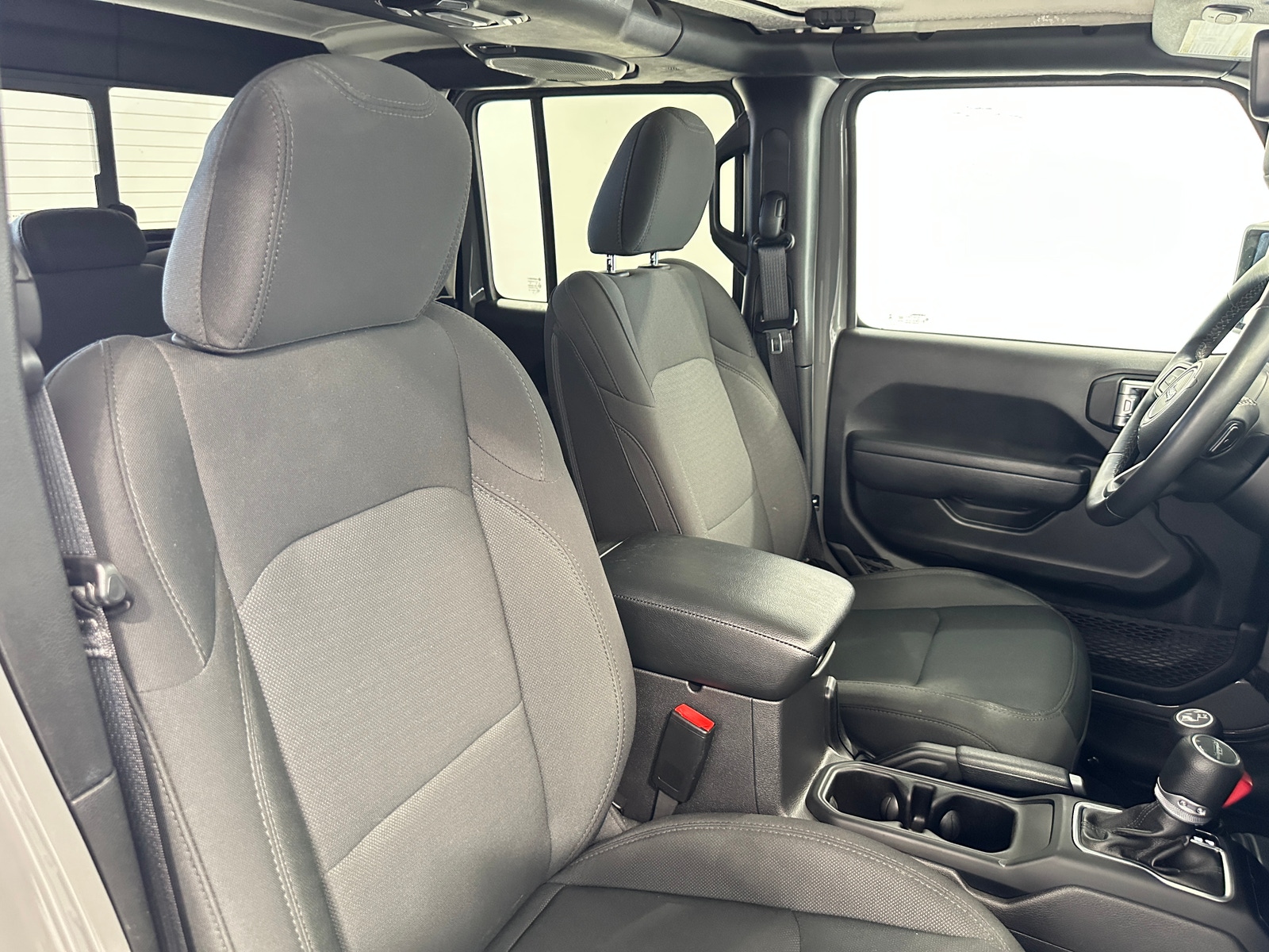 Thumbnail: 2022 Jeep Gladiator - 2