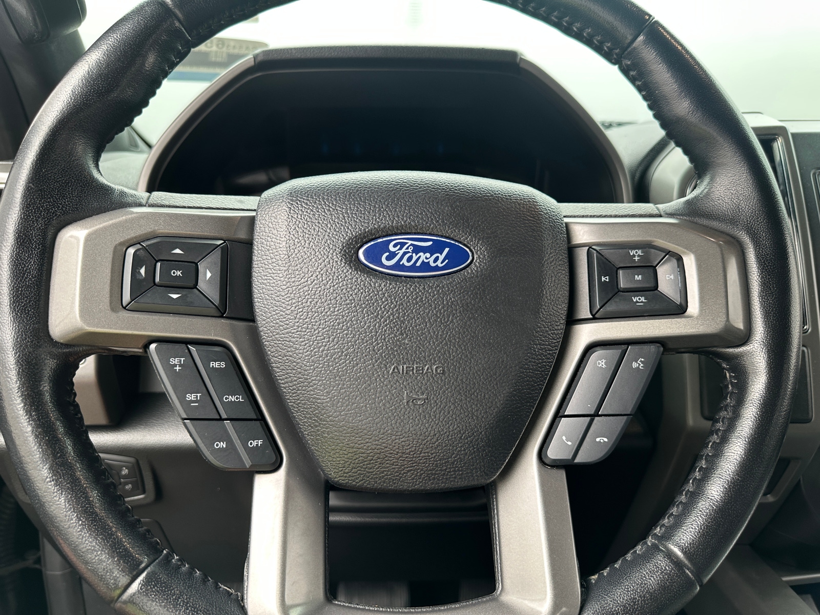 Thumbnail: 2021 Ford Expedition MAX - 4