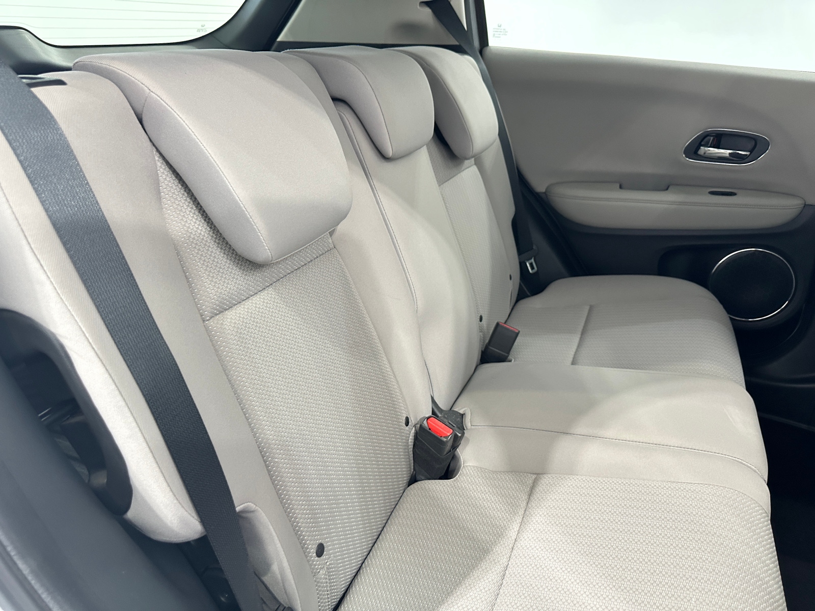 Thumbnail: 2017 Honda HR-V - 6