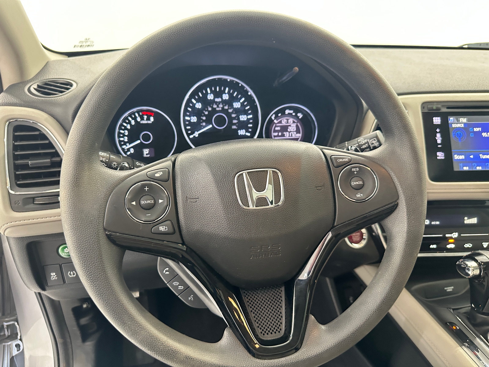 Thumbnail: 2017 Honda HR-V - 5