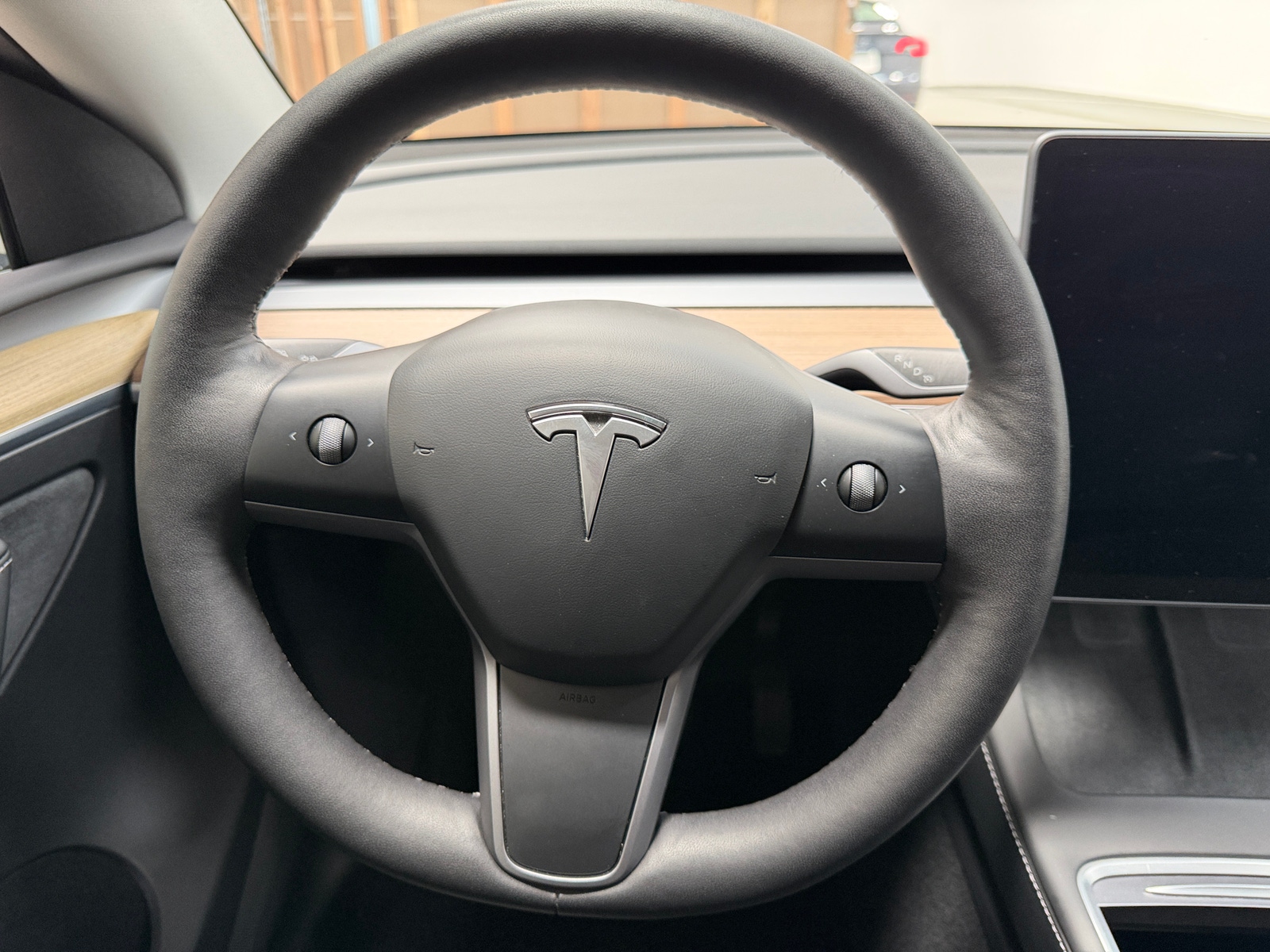 Thumbnail: 2023 Tesla Model Y - 4