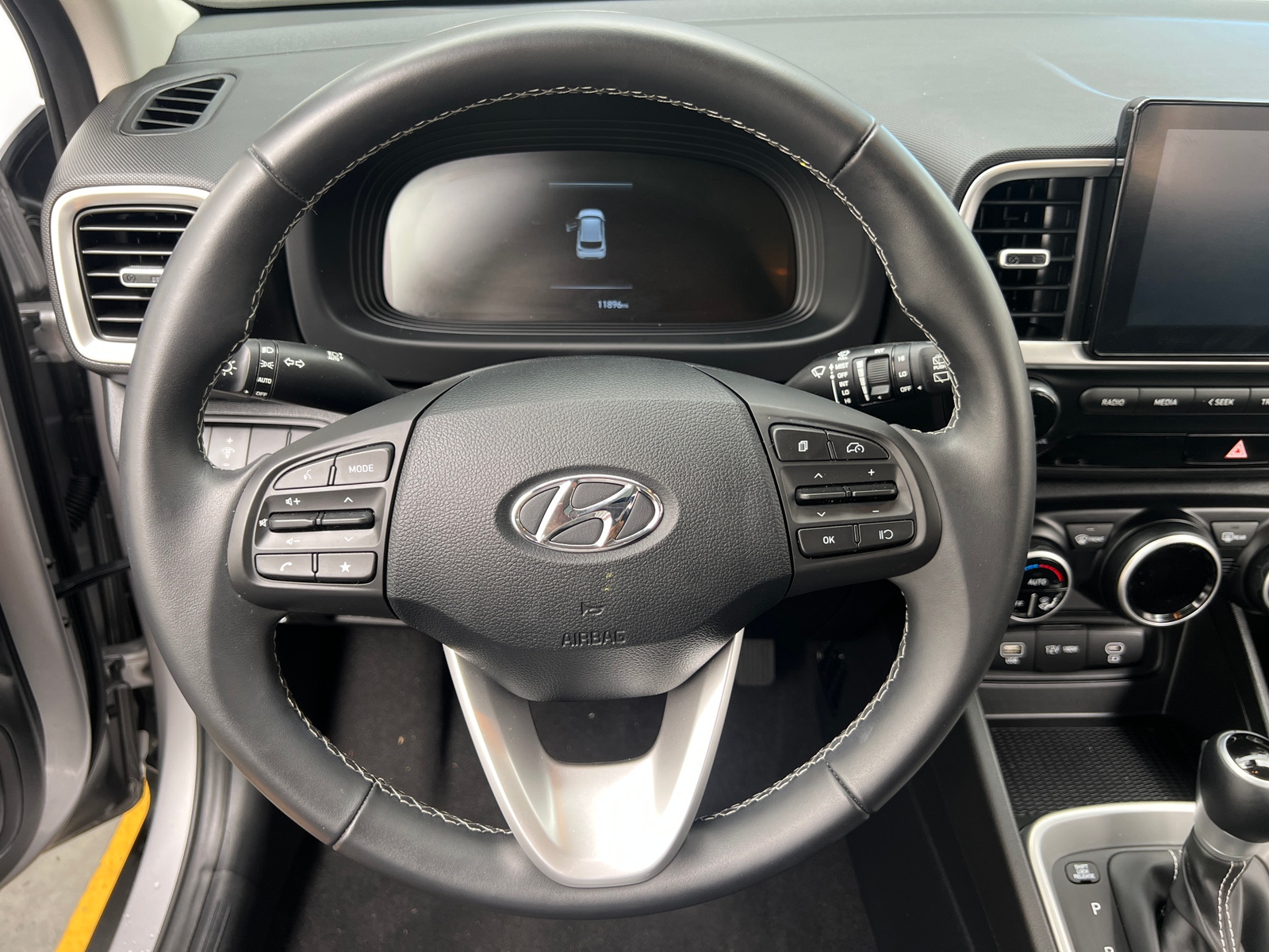 Thumbnail: 2025 Hyundai Venue - 5