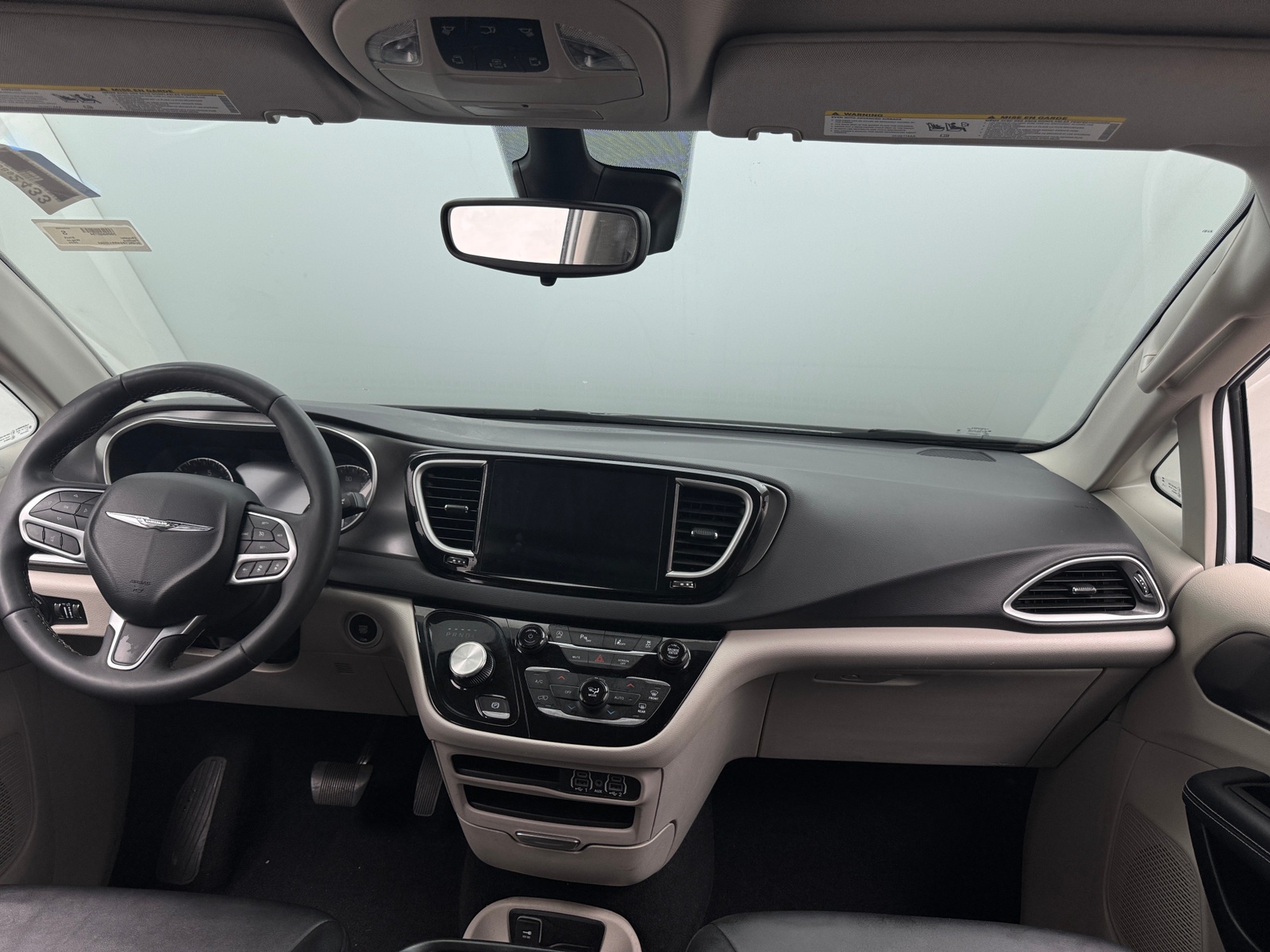 Thumbnail: 2024 Chrysler Pacifica - 2
