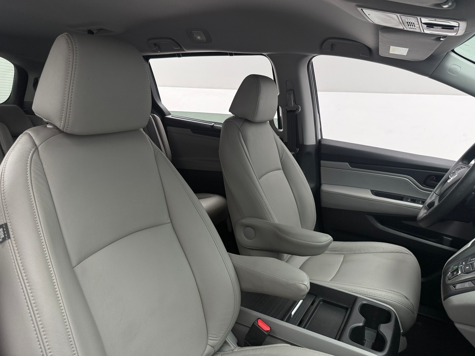 Thumbnail: 2024 Honda Odyssey - 2