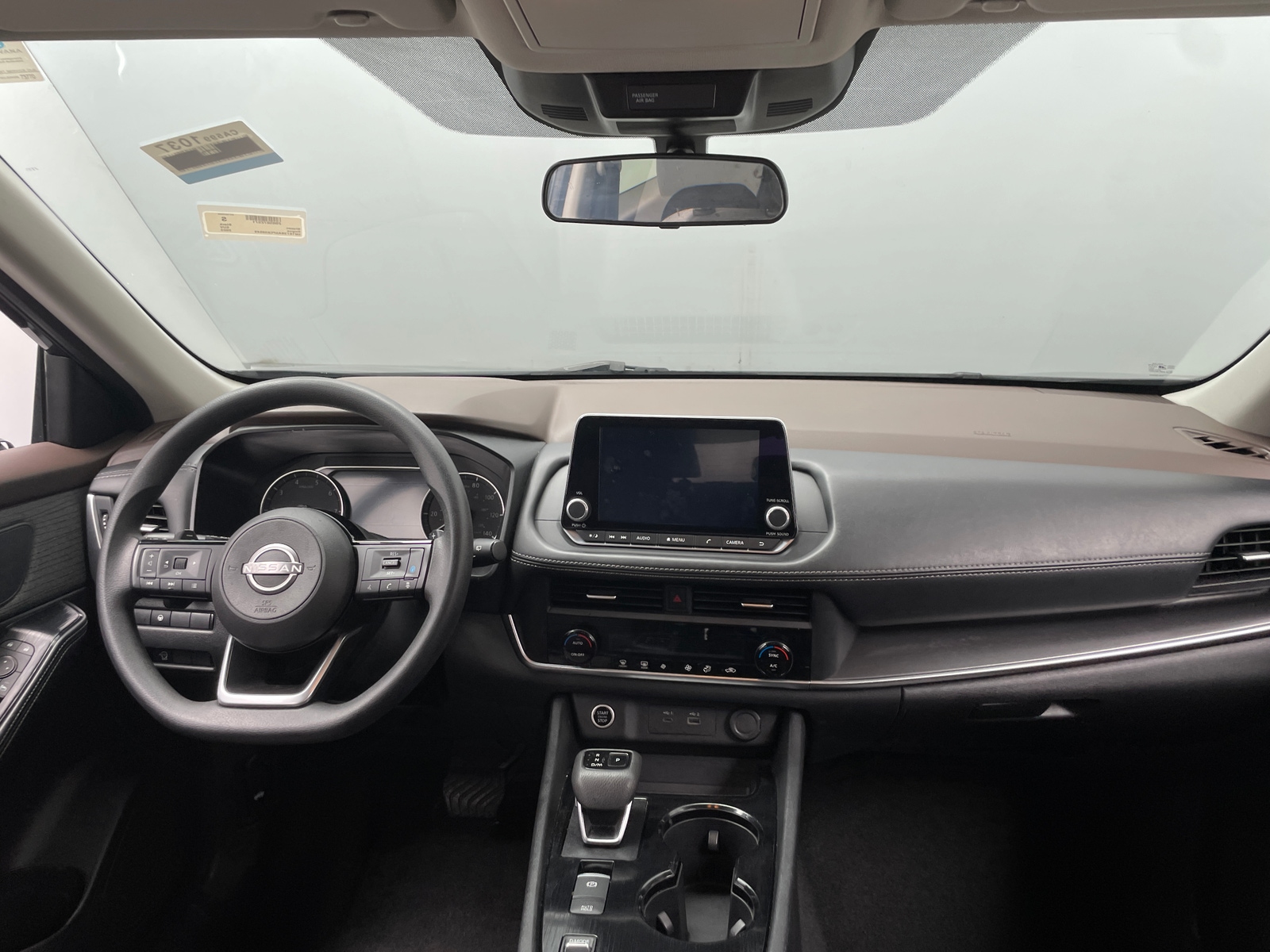 Thumbnail: 2023 Nissan Rogue - 3