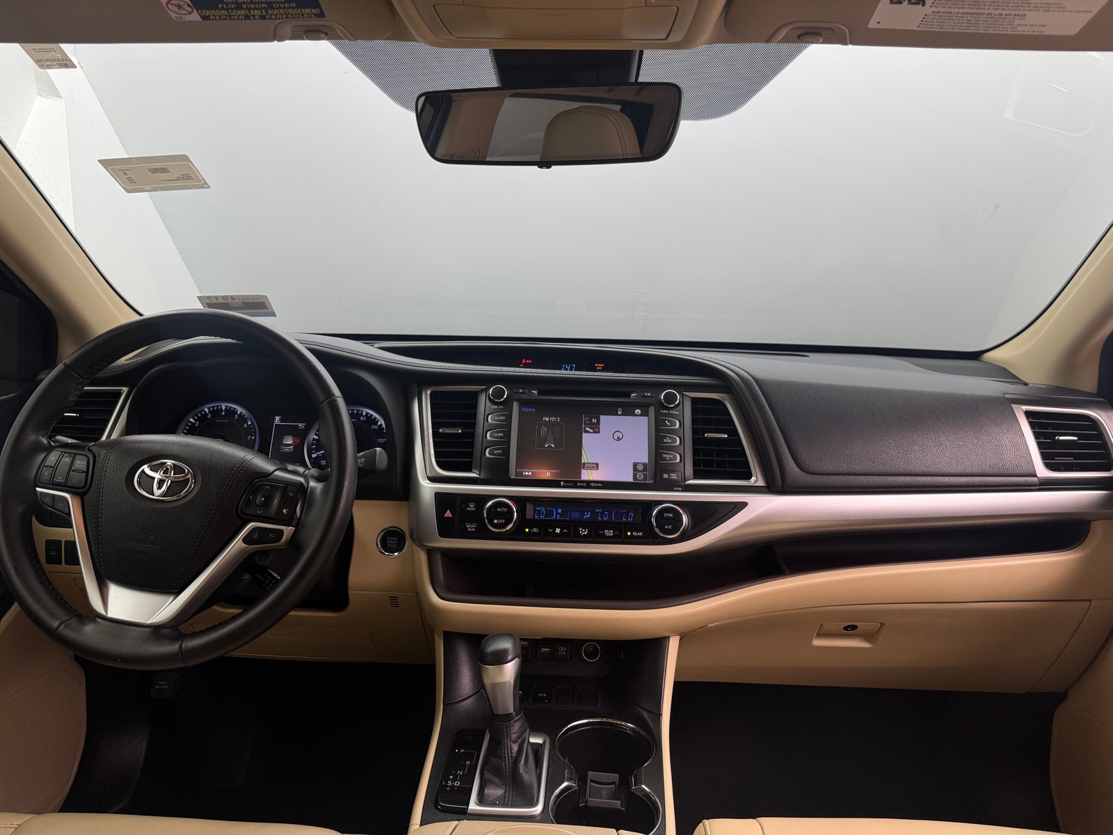 Thumbnail: 2019 Toyota Highlander - 2
