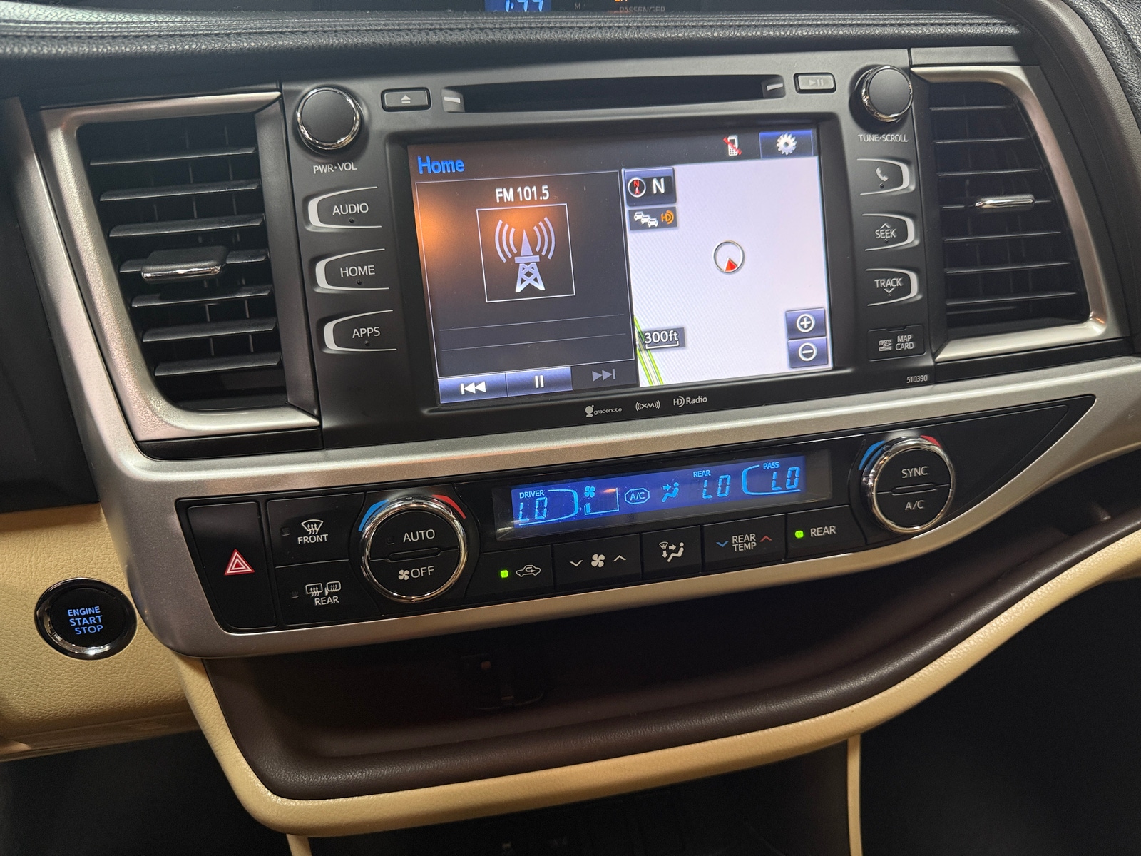 Thumbnail: 2019 Toyota Highlander - 3