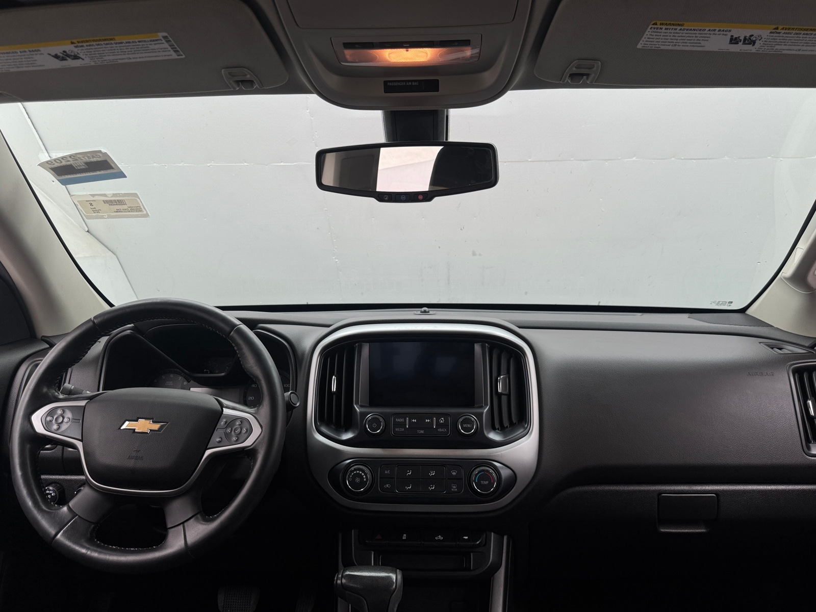 Thumbnail: 2018 Chevrolet Colorado - 3