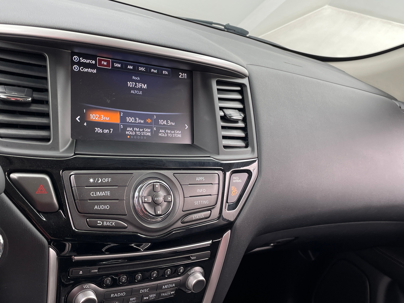 Thumbnail: 2019 Nissan Pathfinder - 4