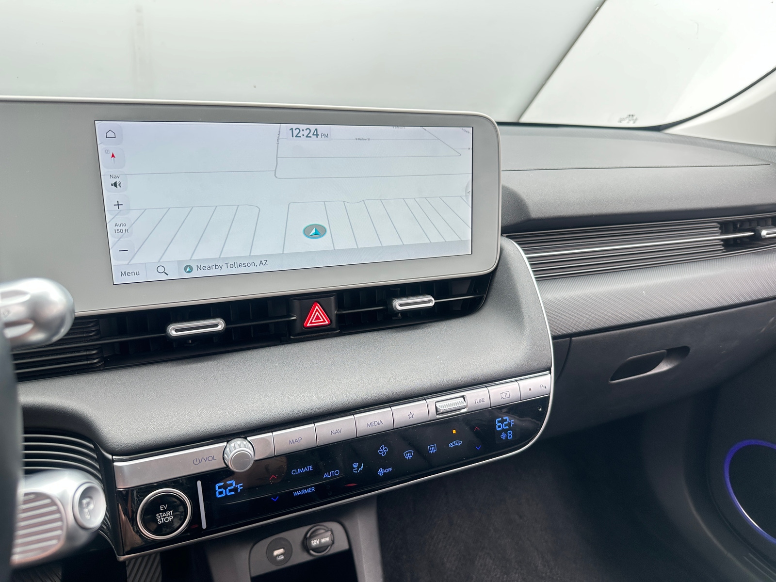 Thumbnail: 2023 Hyundai Ioniq 5 - 3