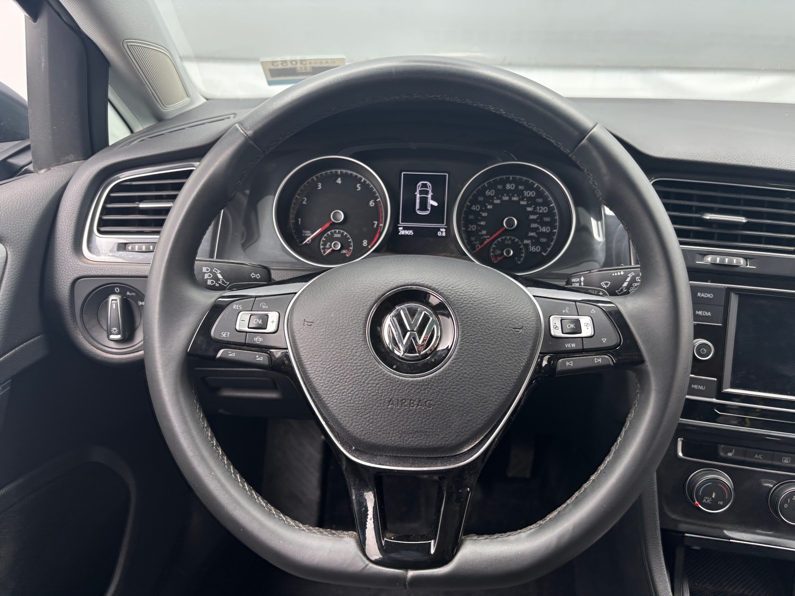 Thumbnail: 2020 Volkswagen Golf - 4