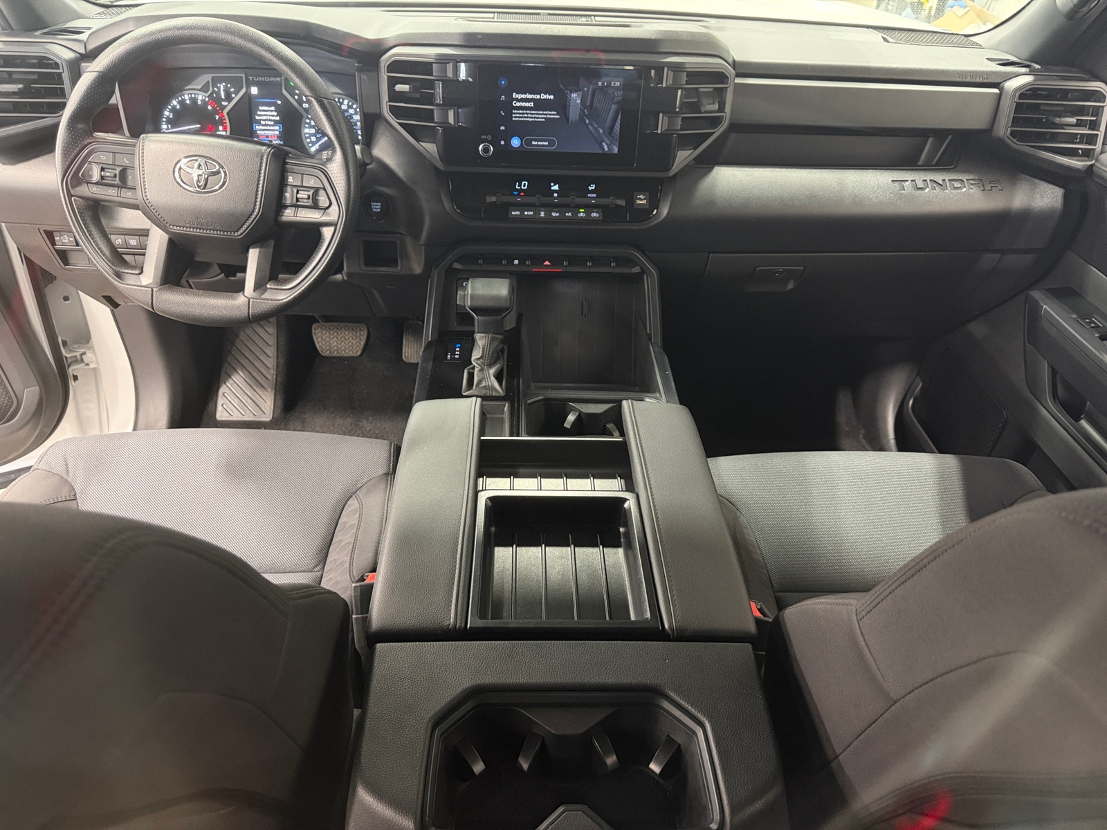 Thumbnail: 2025 Toyota Tundra - 3