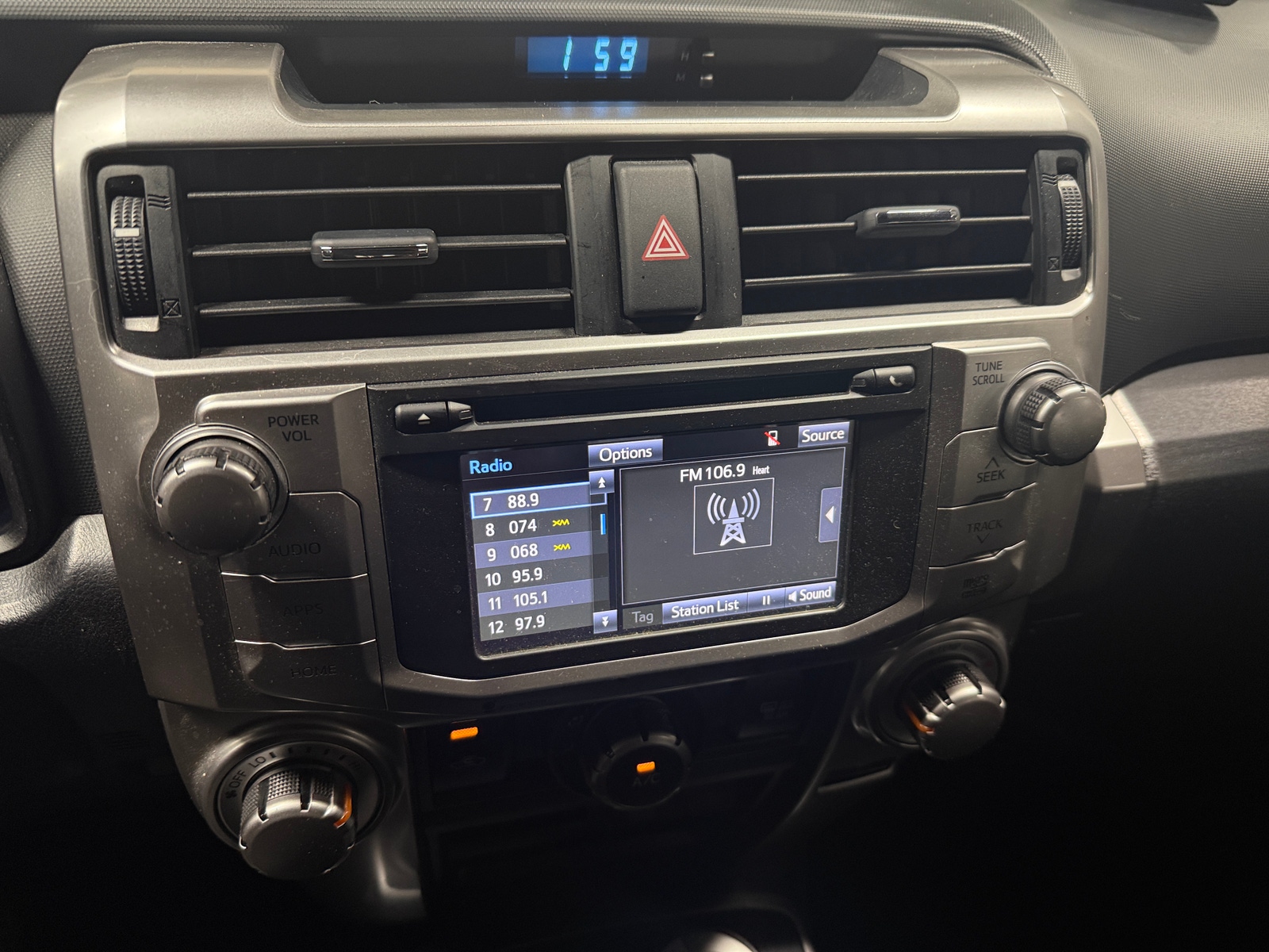 Thumbnail: 2015 Toyota 4Runner - 4