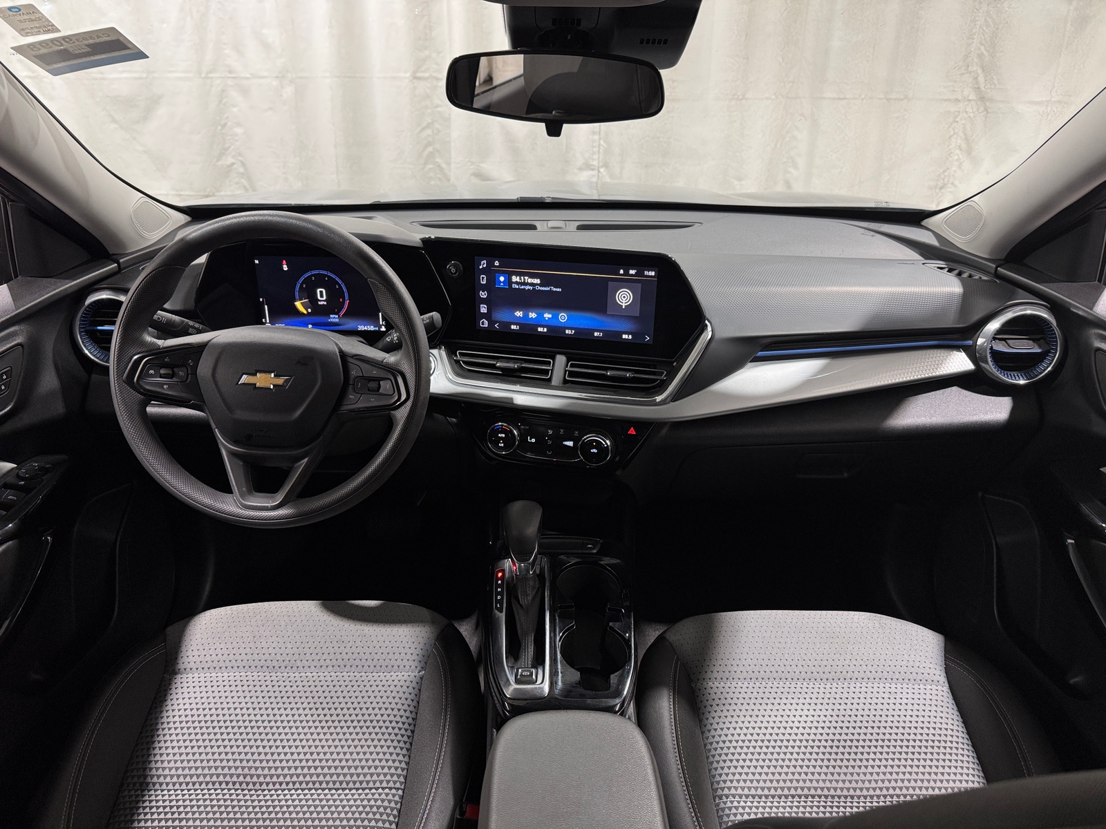 Thumbnail: 2025 Chevrolet Trax - 2