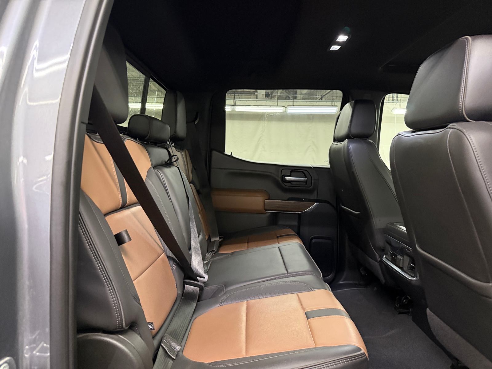 Thumbnail: 2022 Chevrolet Silverado 1500 - 5