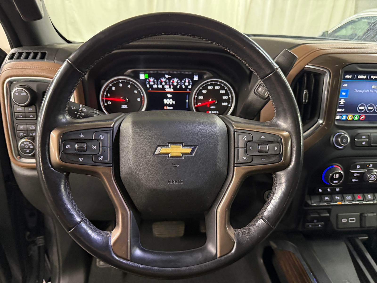 Thumbnail: 2022 Chevrolet Silverado 1500 - 4
