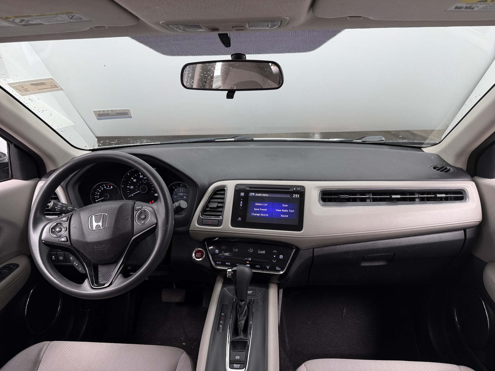Thumbnail: 2016 Honda HR-V - 3