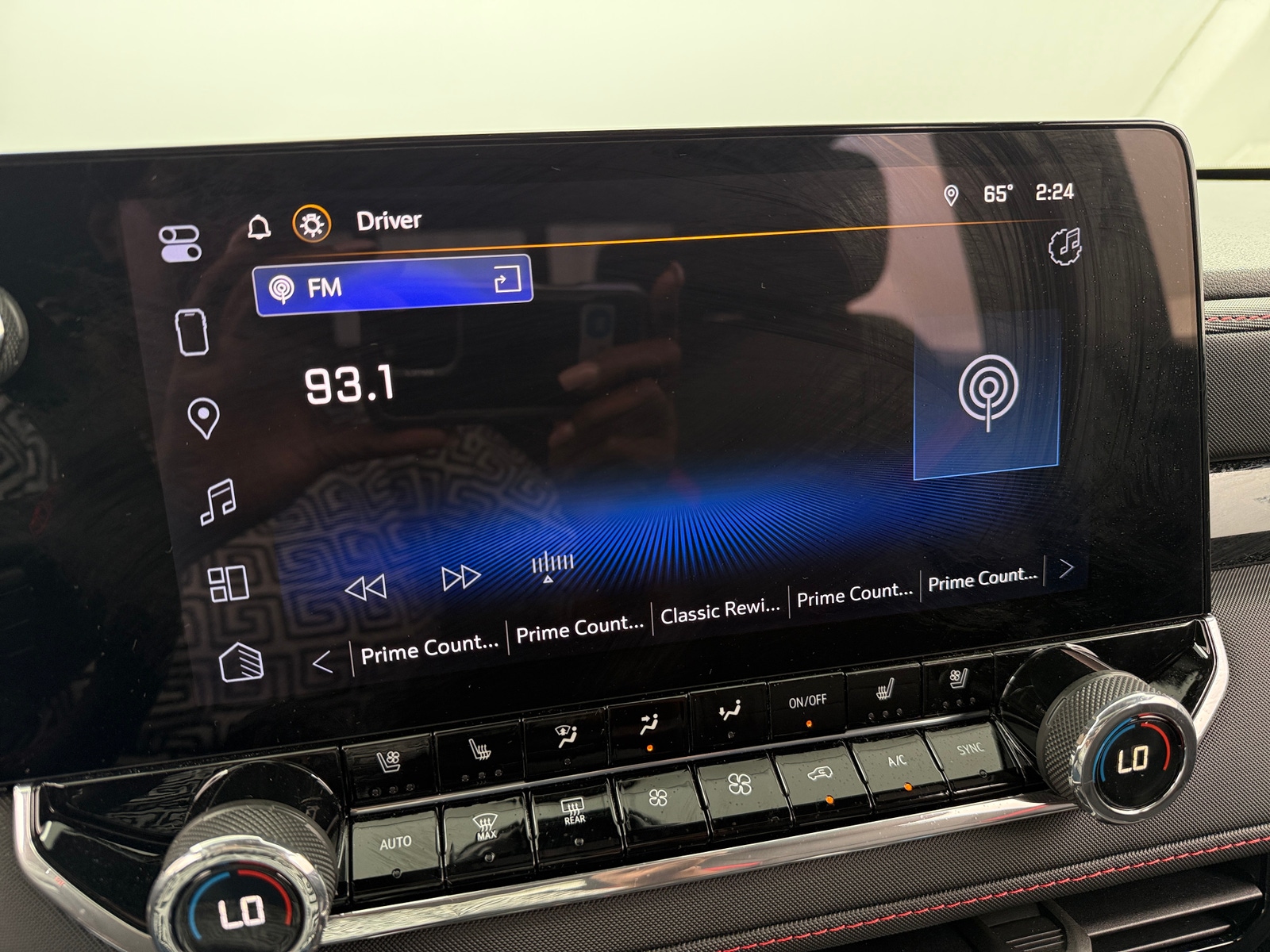Thumbnail: 2024 Chevrolet Colorado - 3