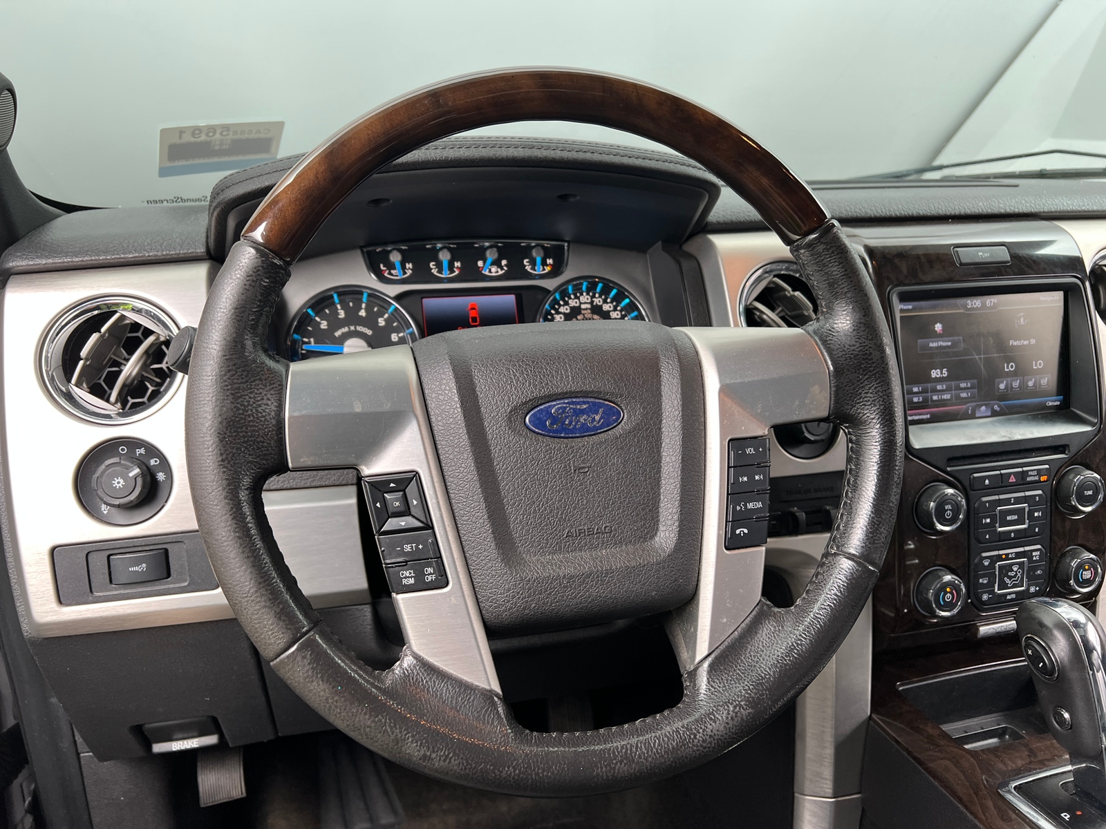 Thumbnail: 2013 Ford Econoline - 4