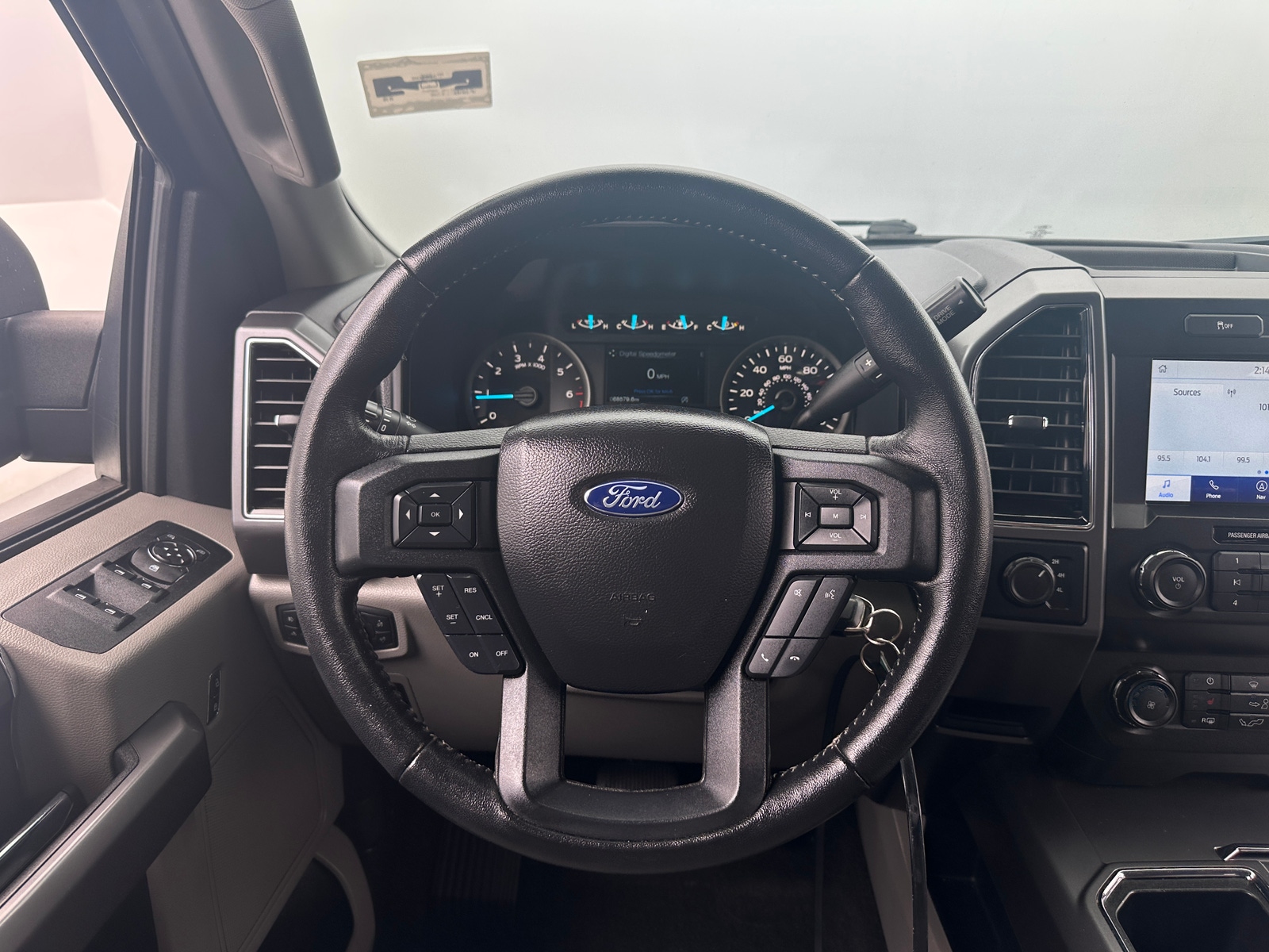 Thumbnail: 2020 Ford Econoline - 5