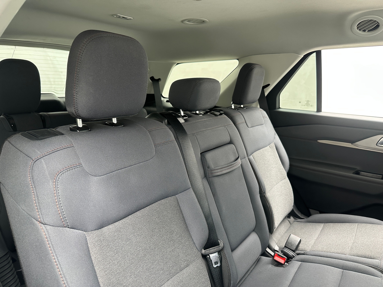 Thumbnail: 2025 Ford Explorer - 6