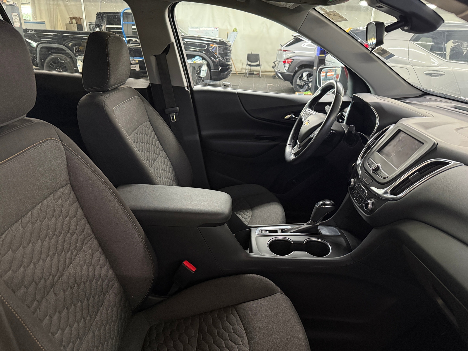 Thumbnail: 2020 Chevrolet Equinox - 2