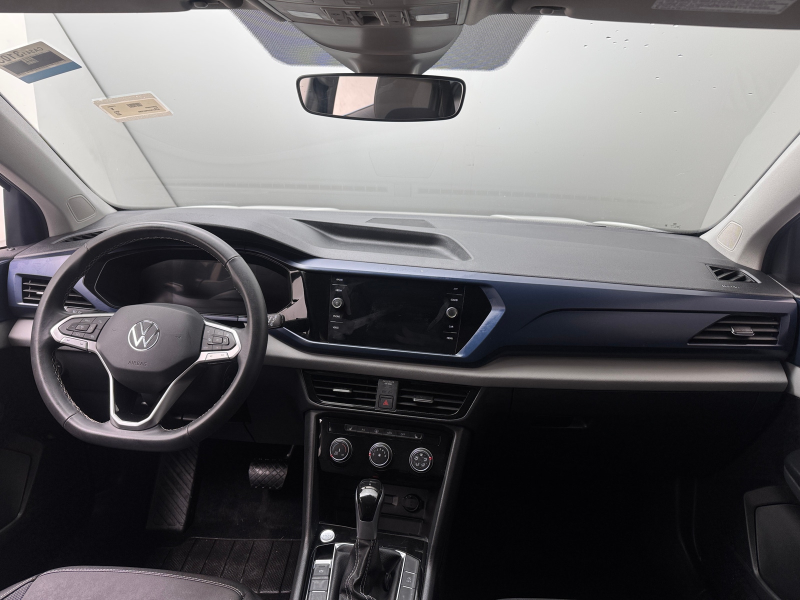 Thumbnail: 2023 Volkswagen Taos - 2