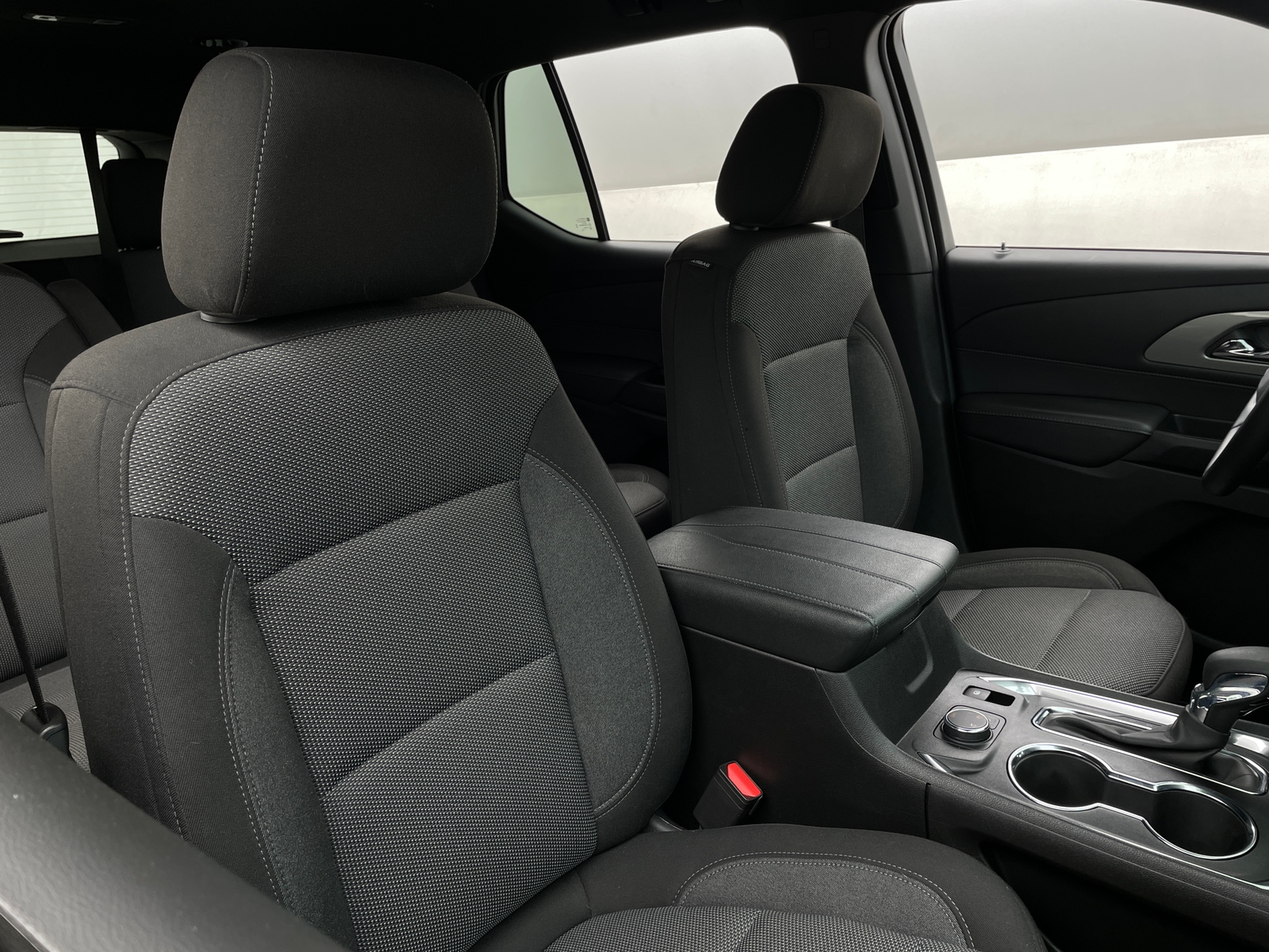 Thumbnail: 2023 Chevrolet Traverse - 2