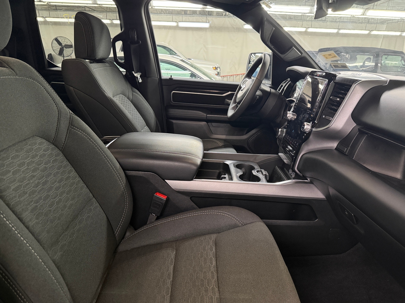 Thumbnail: 2025 RAM 1500 - 2