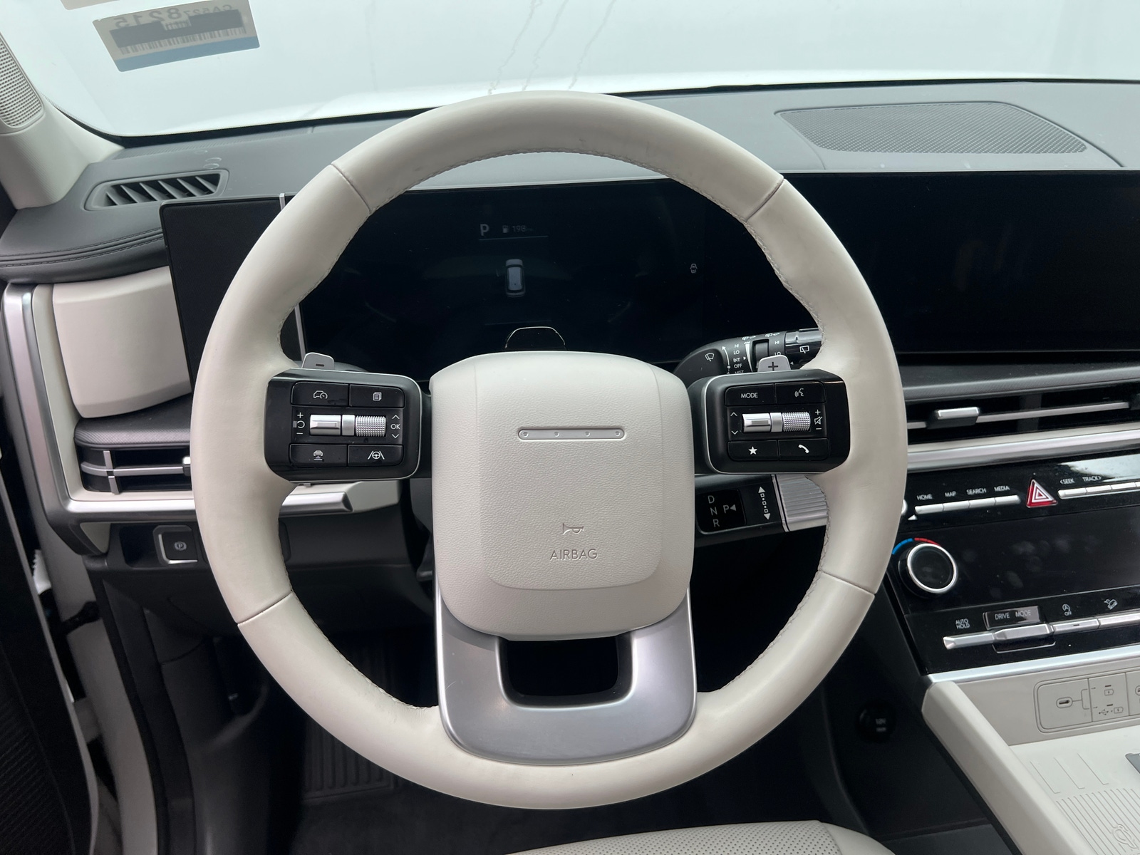 Thumbnail: 2024 Hyundai Santa Fe - 4