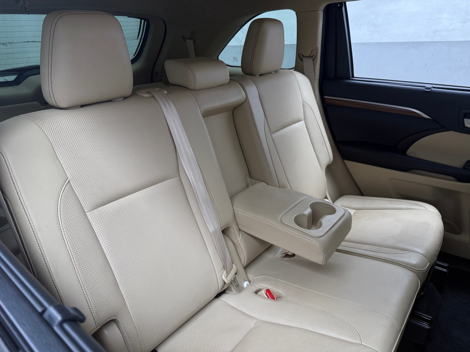 Thumbnail: 2019 Toyota Highlander - 5