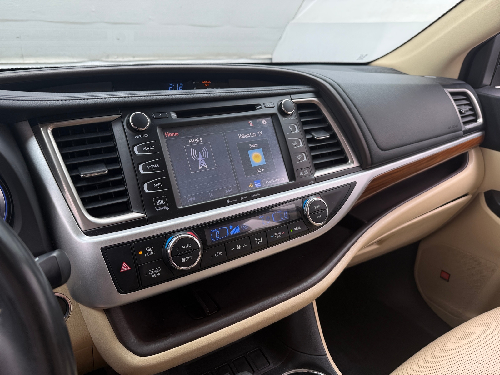 Thumbnail: 2019 Toyota Highlander - 3