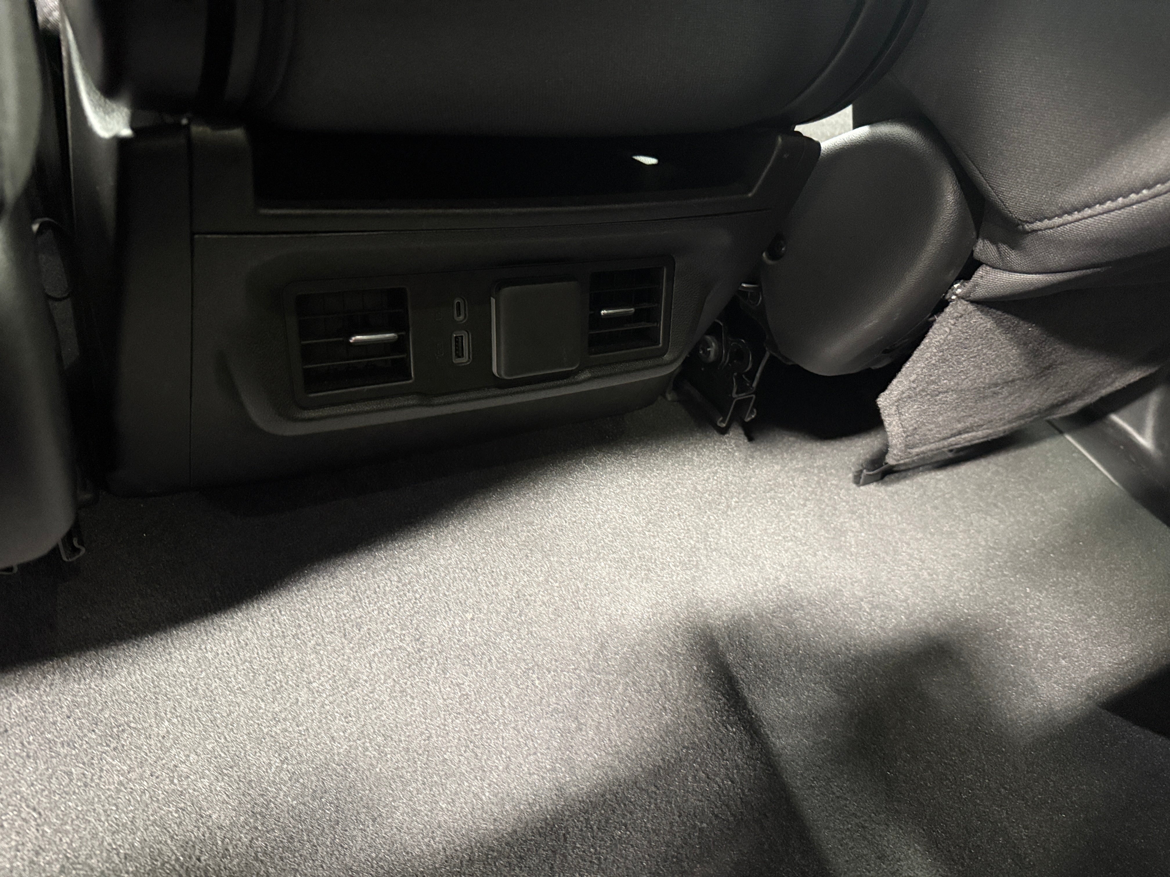 2026 Chevrolet Silverado 1500 RST - Photo 7