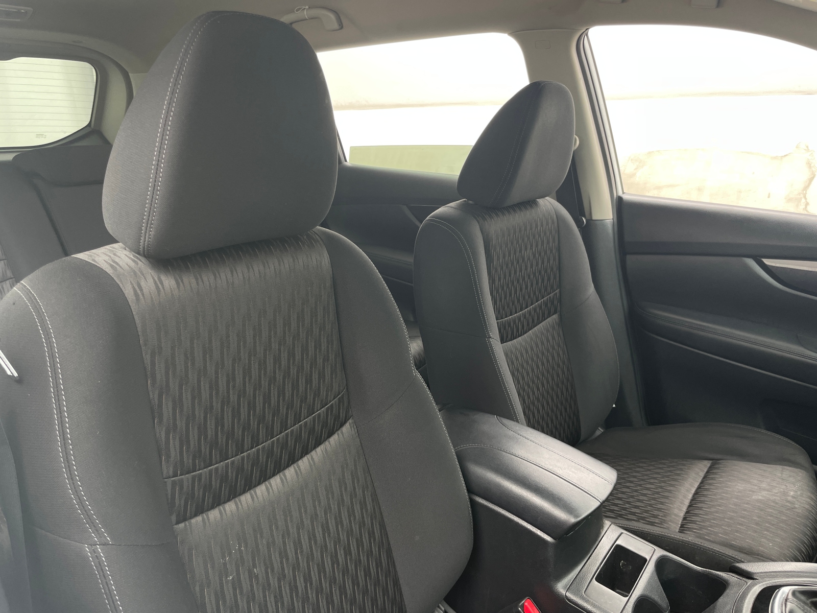 Thumbnail: 2017 Nissan Rogue - 2