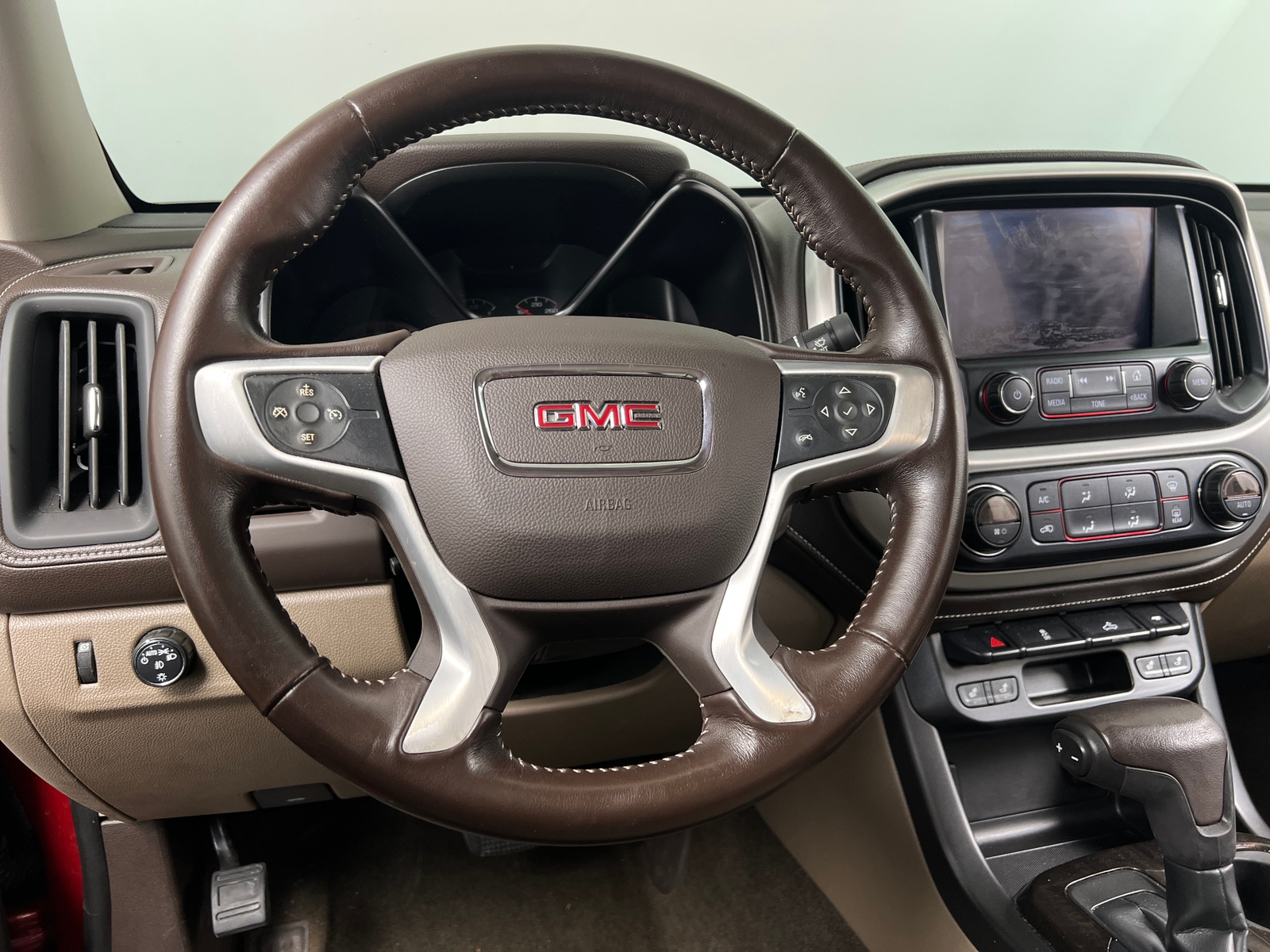 Thumbnail: 2016 GMC Canyon - 4