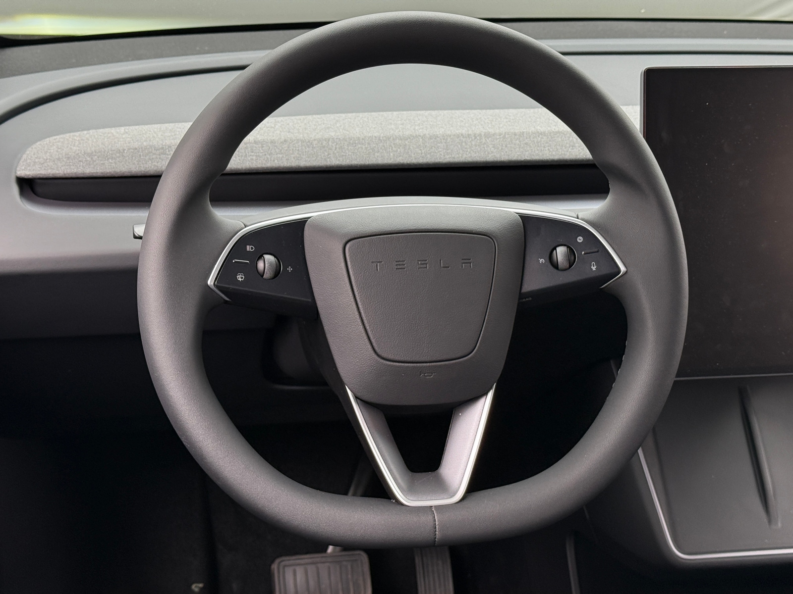 Thumbnail: 2026 Tesla Model Y - 5