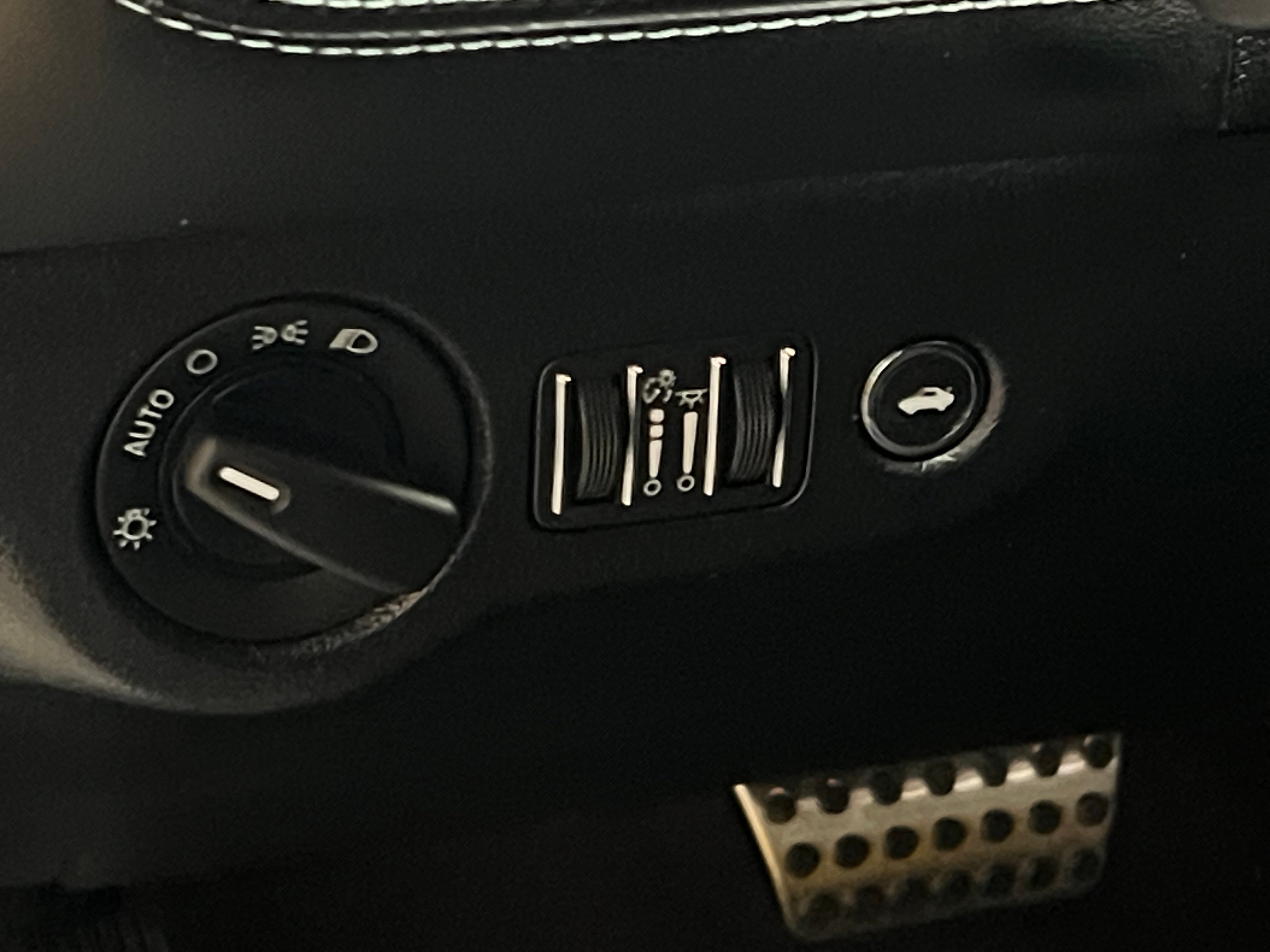 2C3CDZFJ7NH104126