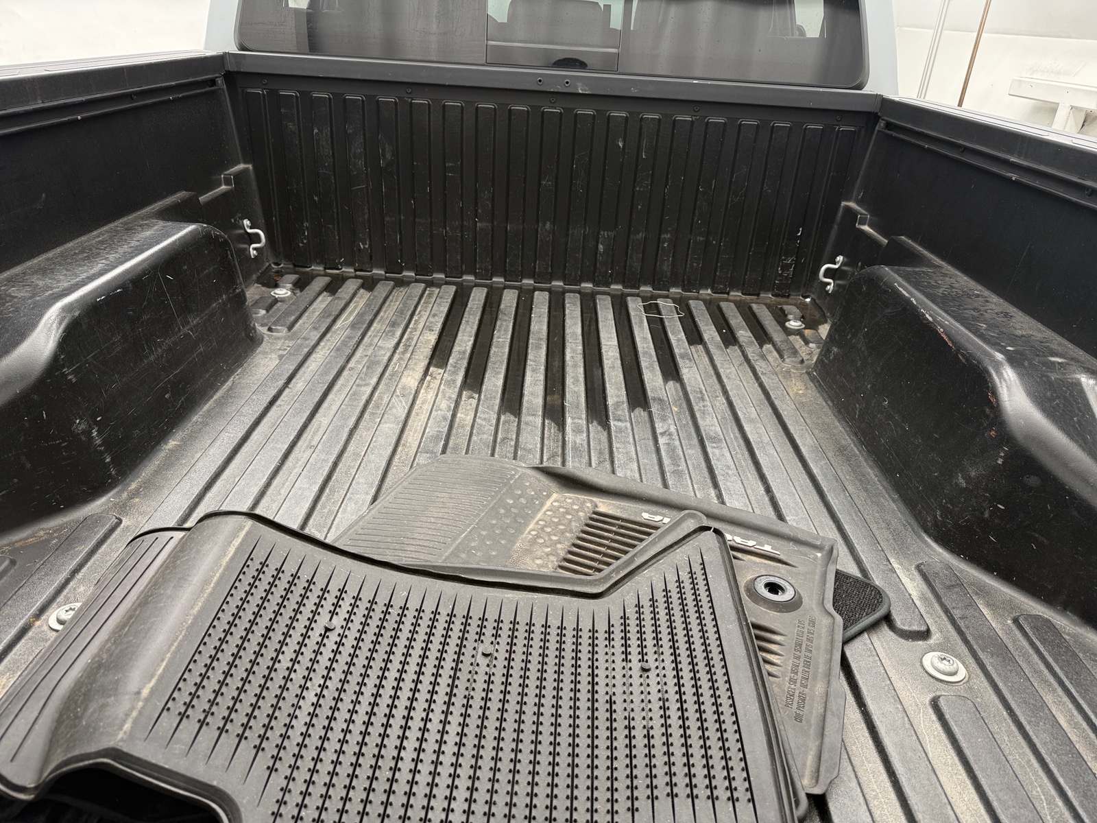Thumbnail: 2020 Toyota Tacoma - 6