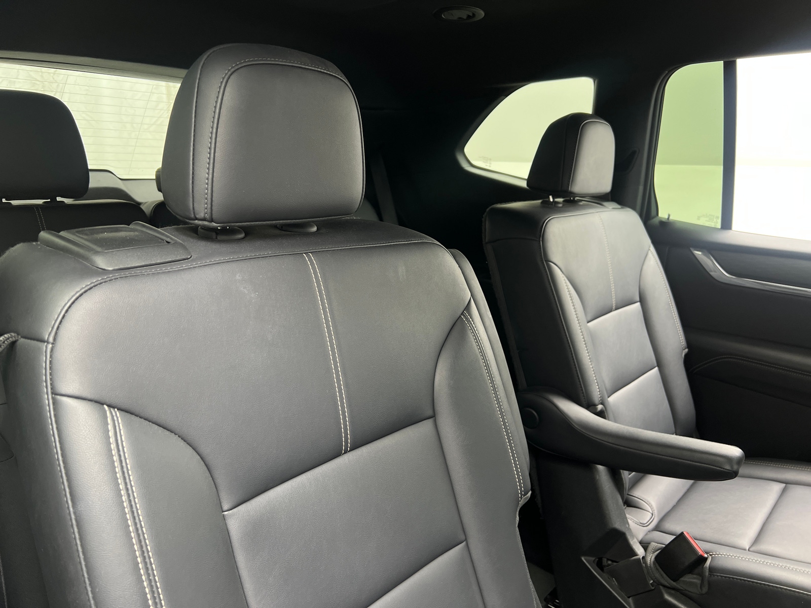 Thumbnail: 2024 GMC Acadia - 5