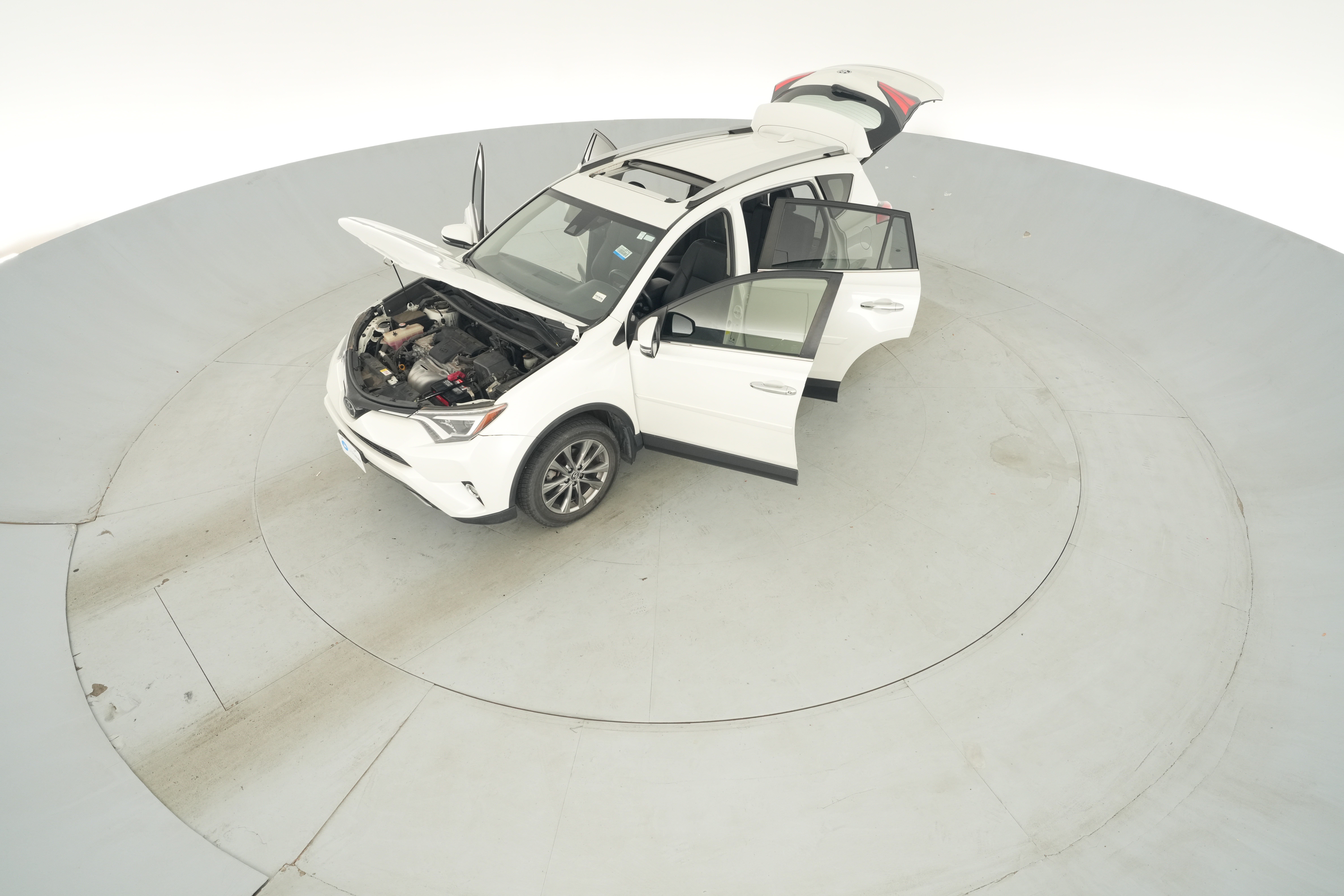 2018 Toyota RAV4 Limited - Photo 42