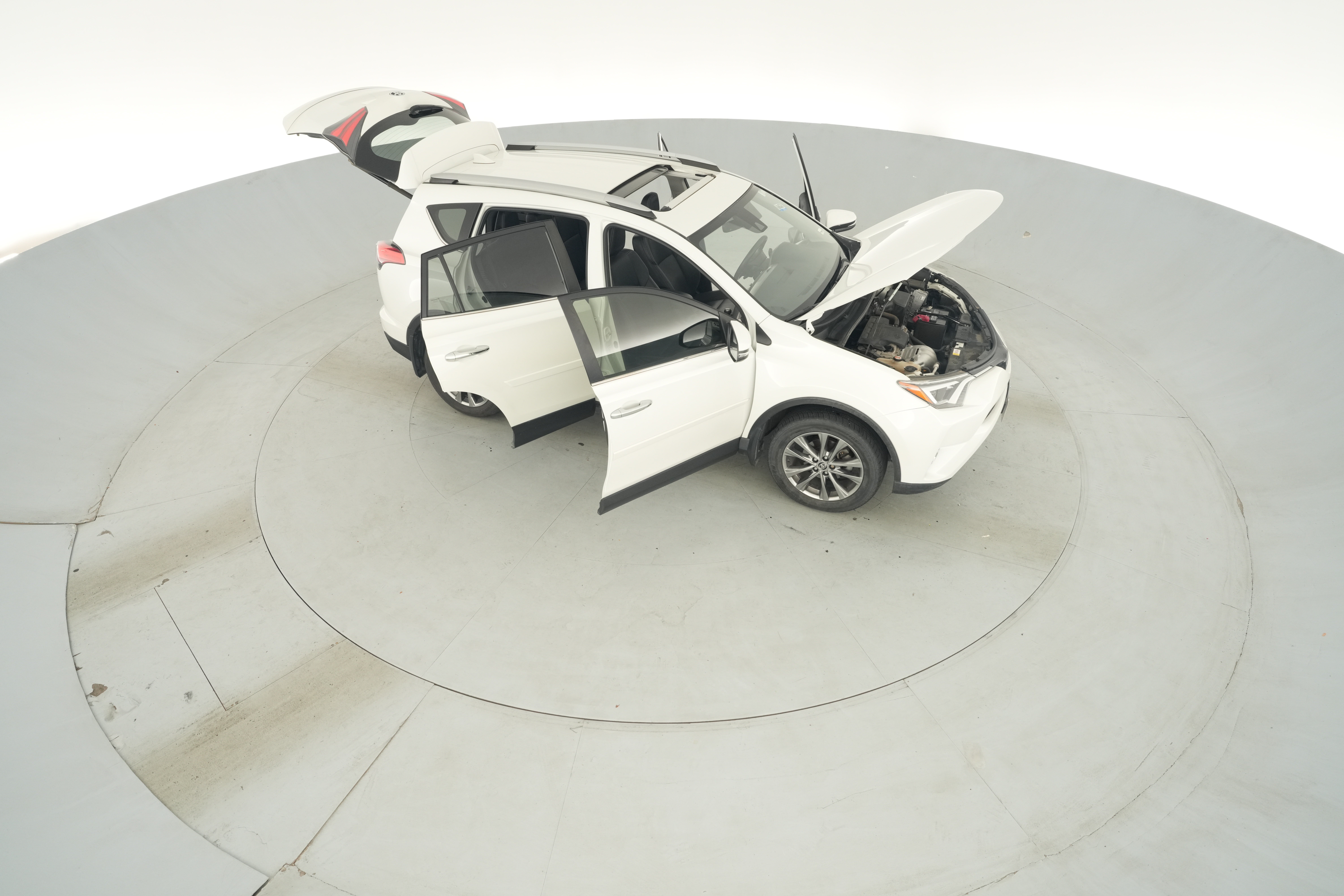 2018 Toyota RAV4 Limited - Photo 53