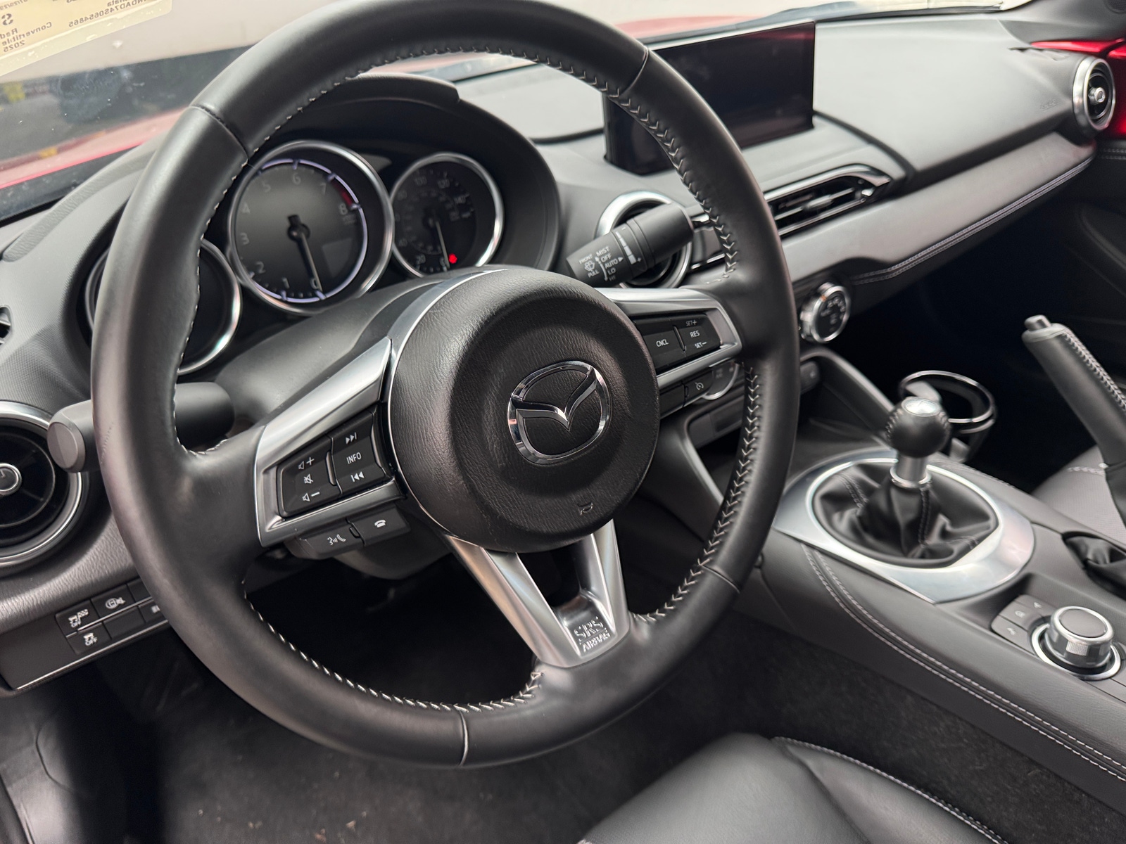 Thumbnail: 2025 Mazda MX-5 Miata - 4