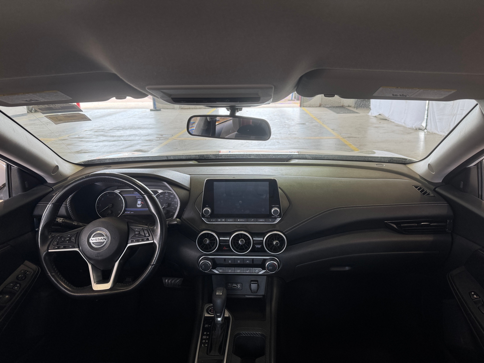Thumbnail: 2023 Nissan Sentra - 3