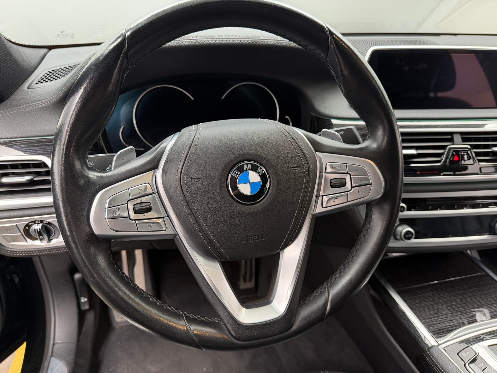 Thumbnail: 2019 BMW 7 Series - 4