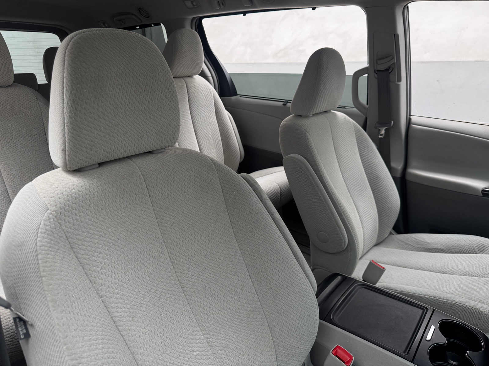 Thumbnail: 2014 Toyota Sienna - 2
