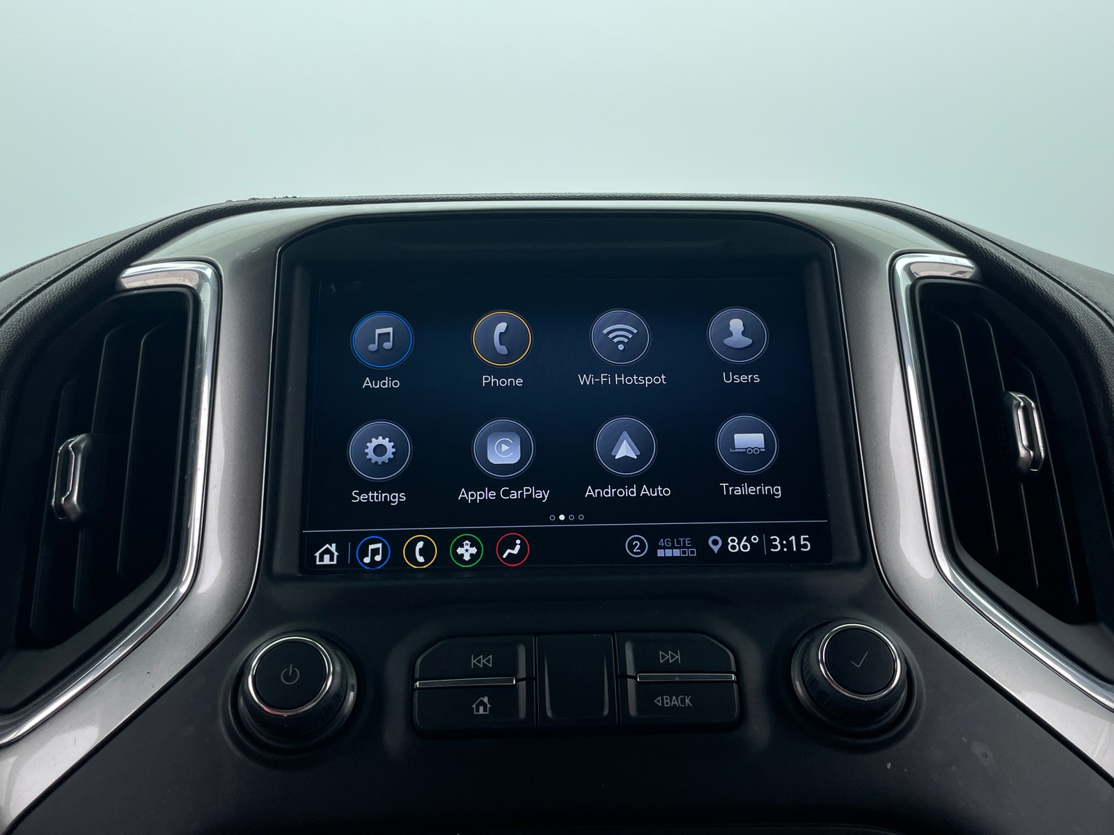Thumbnail: 2020 Chevrolet Silverado 1500 - 3