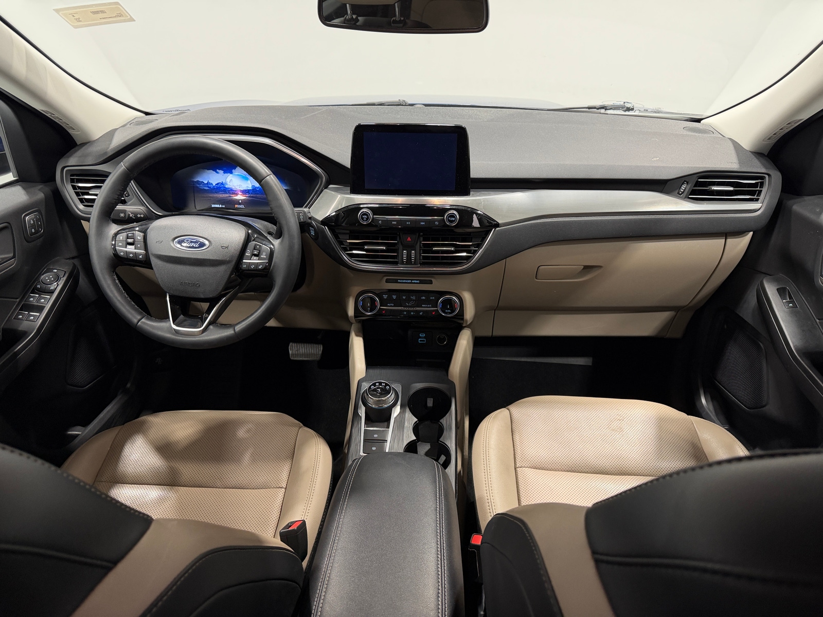 Thumbnail: 2022 Ford Escape - 2