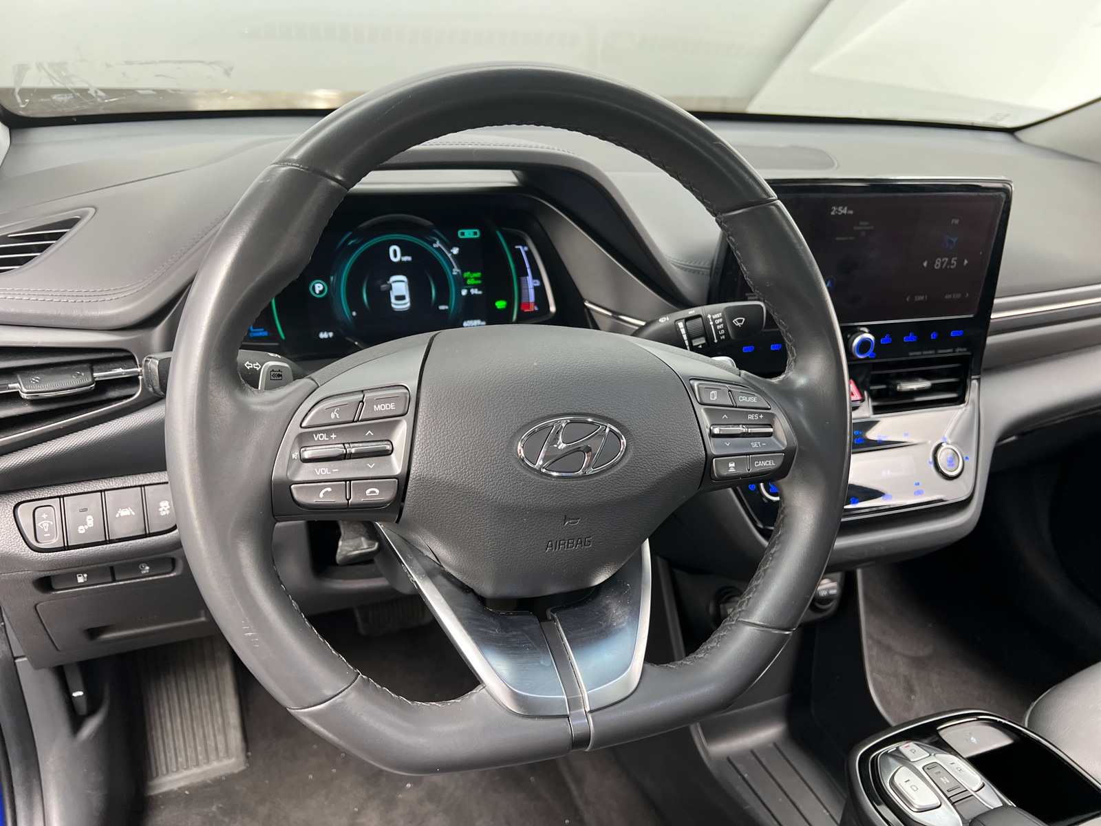 Thumbnail: 2020 Hyundai Ioniq - 4