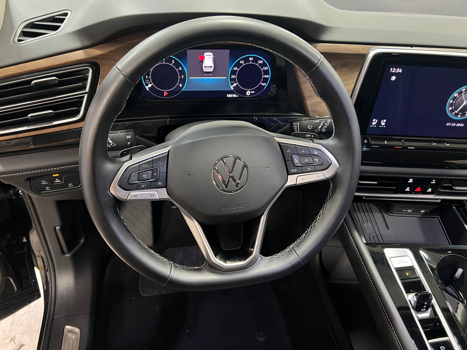 Thumbnail: 2026 Volkswagen Atlas - 4