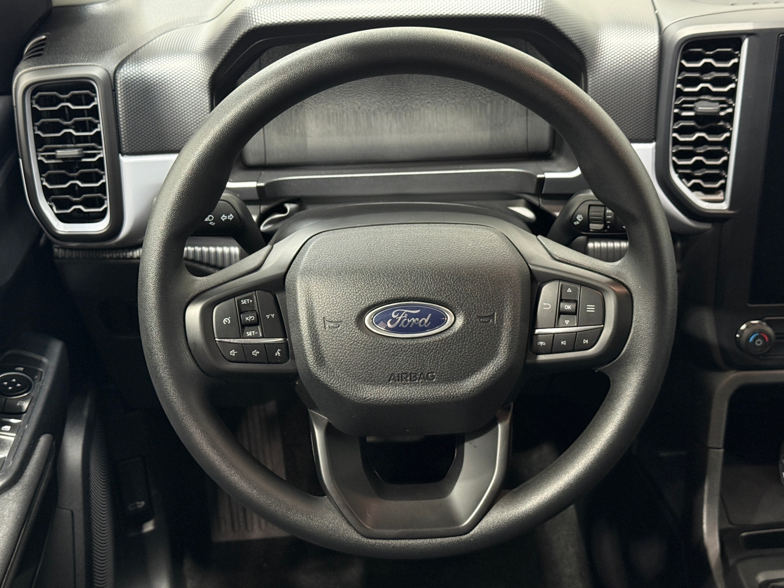 Thumbnail: 2025 Ford Ranger - 5